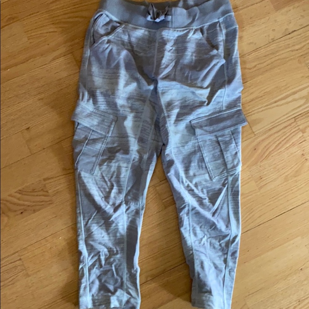 Lululemon capris